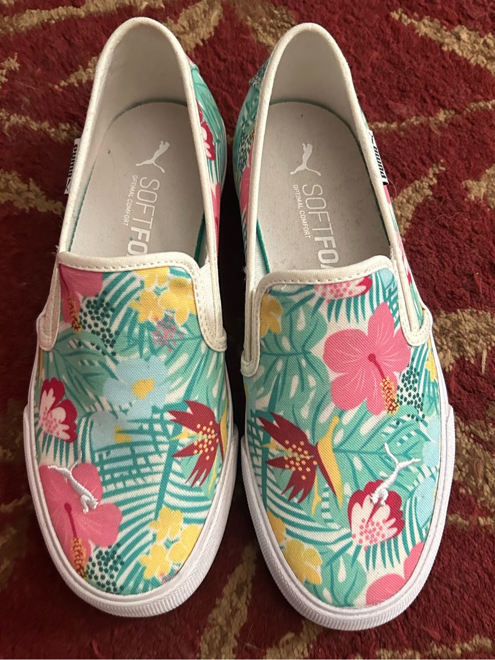 Puma tropical slip ons Size 7